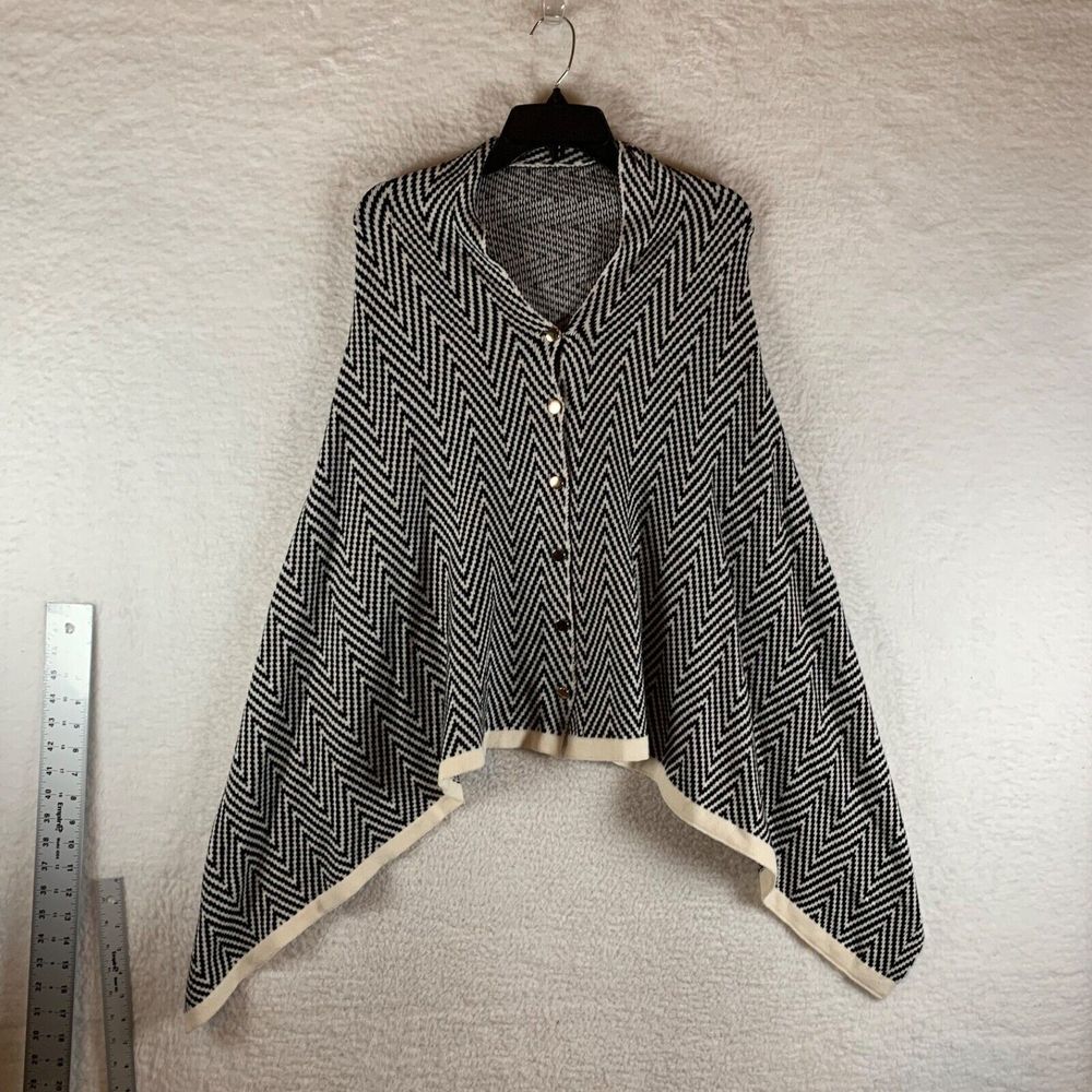 Lilo Collections Women Gold Button Front Herringbone Print Shawl Poncho One Size